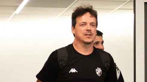 Diniz durante viagem do Vasco