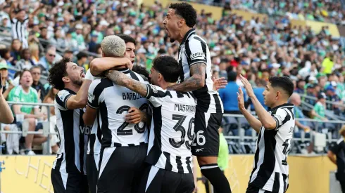 Elenco do Botafogo tem 16 jogadores que já jogaram pela Europa.
