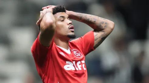 Internacional vive situação difícil no Brasileirão. Foto: Gilson Lobo/AGIF