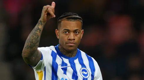 Igor Julio pelo Brighton (Photo by Dan Istitene/Getty Images)