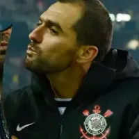 Danilo, ídolo do Corinthians, exalta Memphis Depay e pede mais protagonismo: “Ele é um grande jogador”