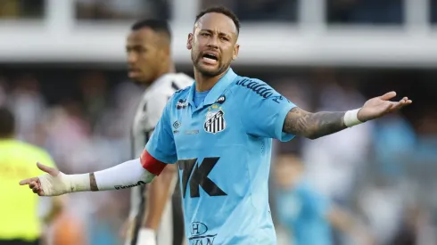 Neymar Júnior jogador do Santos – (Photo by Miguel Schincariol/Getty Images)