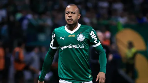 Lateral em partida pelo Palmeiras. Foto: Fabio Giannelli/AGIF