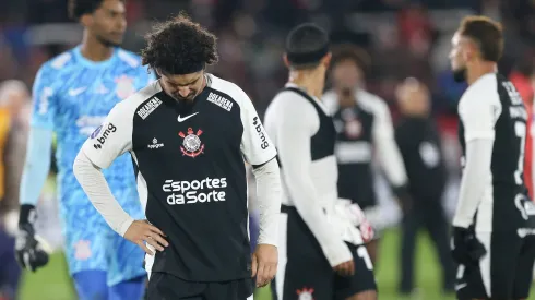 Torcida do Corinthians está na bronca com desempenho de André Ramalho no primeiro semestre (Photo by Daniel Jayo/Getty Images)