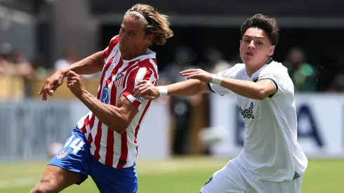 Botafogo ficou a frente do Atlético pelo saldo de gols após empate triplo com o PSG (Photo by Harry How)
