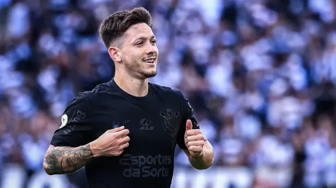 Rodrigo Garro em campo pelo Corinthians. Foto: Marcello Zambrana/AGIF