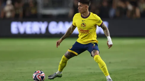 LOS ANGELES, CALIFORNIA – MAY 31: Brian Rodriguez #7 of Club America runs with the ball during the FIFA Club World Cup 2025 Play-In match between Los Angeles Football Club and Club America at BMO Stadium on May 31, 2025 in Los Angeles, California. (Photo by Jessie Alcheh/Getty Images)