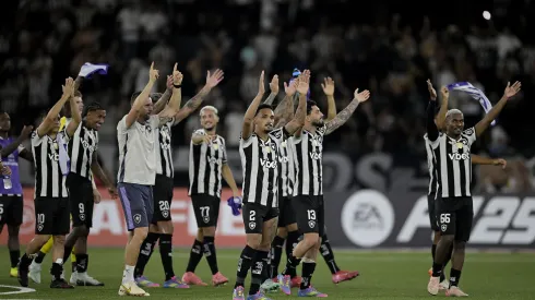 Botafogo paga R$ 140 mil por dia extra nos EUA após eliminação. Foto: Alexandre Loureiro/AGIF