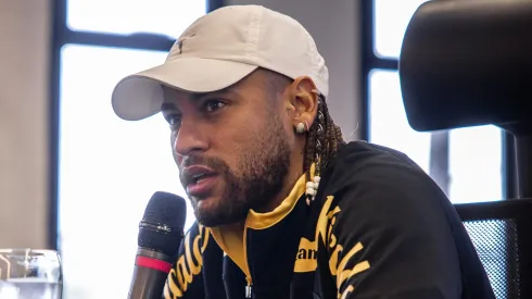 Neymar durante entrevista coletiva. Foto: Raul Baretta/SFC