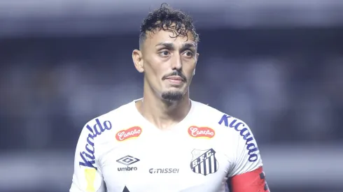 Pituca vem passando por um momento conturbado no Santos