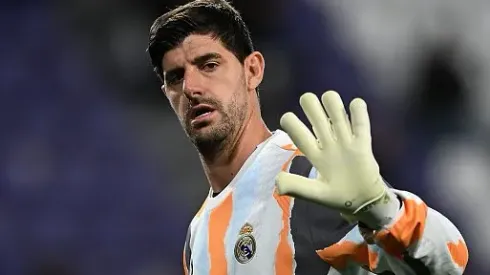 Courtois antes de partida entre Real Valladolid e Real Madrid, pela La Liga. Foto: Denis Doyle