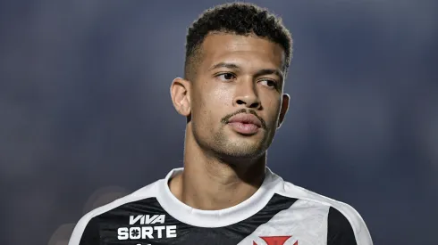 João Victor em ação pelo Vasco – Thiago Ribeiro/AGIF