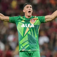 “Sergio Rochet deve reassumir a titularidade no gol do Internacional”, diz comentarista Maurício Saraiva