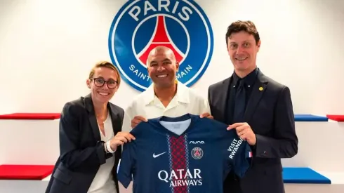 Paulo César, novo técnico do time feminino do PSG. Foto: Divulgação/PSG