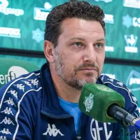Elano se destaca como coordenador do Guarani após início promissor no Brasileirão Série C