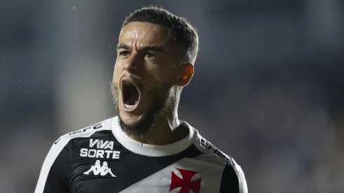 RJ – RIO DE JANEIRO – 17/05/2025 – BRASILEIRO A 2025, VASCO X FORTALEZA – Philippe Coutinho jogador do Vasco durante partida contra o Fortaleza no estadio Sao Januario pelo campeonato Brasileiro A 2025. Foto: Jorge Rodrigues/AGIF