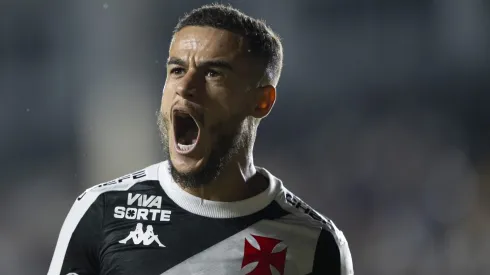 Philippe Coutinho completou 1 ano do retorno ao Vasco. Foto: Jorge Rodrigues/AGIF
