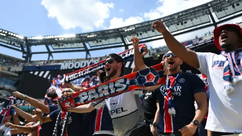 EAST RUTHERFORD, NEW JERSEY – JULY 09: Fans of Paris Saint-Germain react, enjoying the pre match atmosphere prior to the FIFA Club World Cup 2025 semi-final match between Paris Saint-Germain and Real Madrid CF at MetLife Stadium on July 09, 2025 in East Rutherford, New Jersey. (Photo by David Ramos/Getty Images)