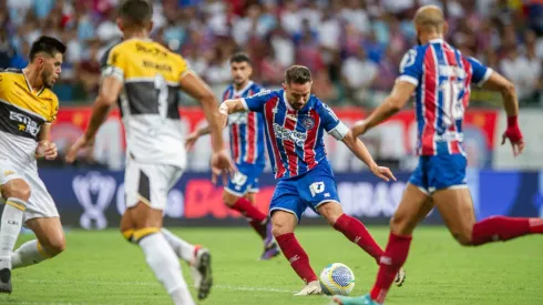 Everton Ribeiro pelo Bahia. Foto: AGIF / Alamy Stock Photo