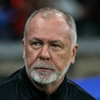 Torcida do Grêmio prevê derrota contra o Vasco e critica Mano Menezes: “Mais um vexame”