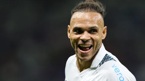 Braithwaite volta a jogar pelo Grêmio – Foto: Gilson Lobo/AGIF.