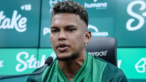 Veron durante sua apresentação no Juve