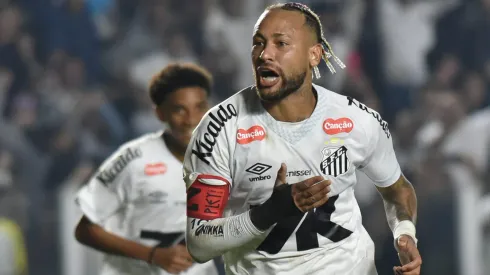 Autor de gol da vitória contra o Flamengo, Neymar deve jogar como