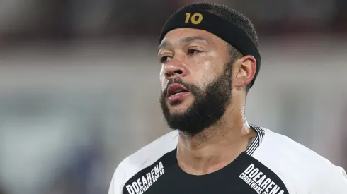Memphis vem causando problemas internos no Corinthians (Photo by Daniel Jayo/Getty Images)