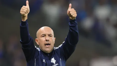 Treinador também está participando do planejamento