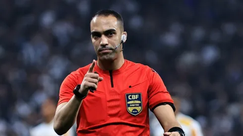 Davi Lacerda durante partida do Corinthians pela Copa do Brasil.