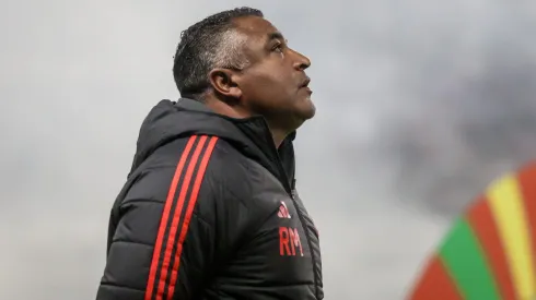 Roger Machado tecnico do Internacional durante partida contra o Fluminense no estadio Beira-Rio pelo campeonato Copa Do Brasil 2025. Foto: Lucas Gabriel Cardoso/AGIF