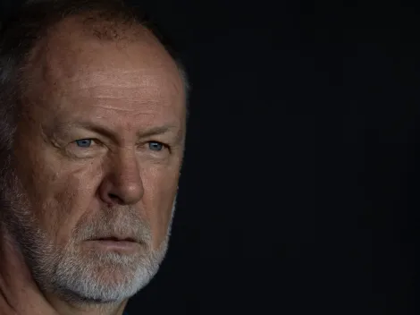 Mano Menezes deve fazer 5 mudanças no Grêmio contra Sport