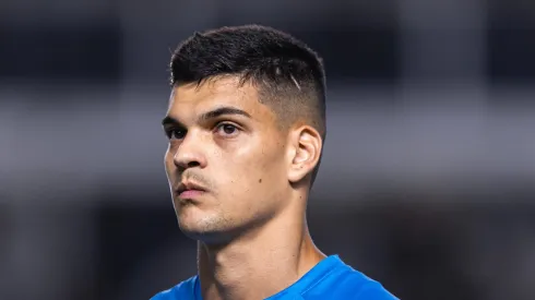 SP – SANTOS – 16/04/2025 – BRASILEIRO A 2025, SANTOS X ATLETICO-MG – Gabriel Brazao jogador do Santos durante partida contra o Atletico-MG no estadio Vila Belmiro pelo campeonato Brasileiro A 2025.