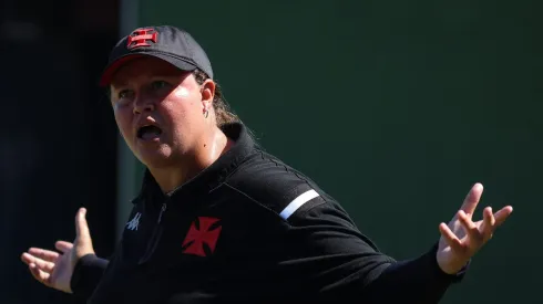 Verônica Coutinho falou sobre o duelo do Vasco na Copa do Brasil Feminina – Foto: Dikran Sahagian/Vasco