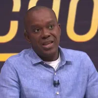 Falta de Matheus Bidu em Weverton no gol do Corinthians no Dérbi não aconteceu, diz PC de Oliveira