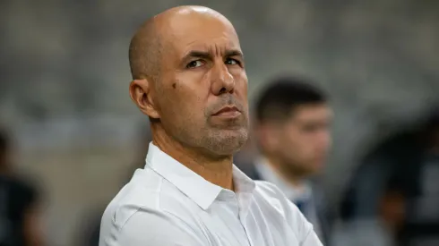 Português deu a sua opinião – Foto: Fernando Moreno/AGIF.