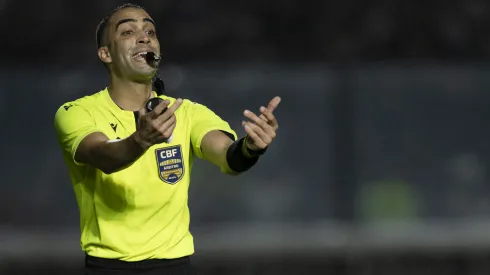 Davi de Oliveira Lacerda irá apitar Vasco x Atlético-MG – Foto: Jorge Rodrigues/AGIF