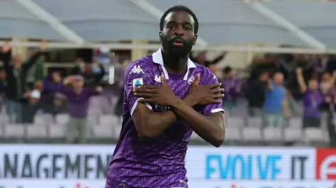 Jonathan Ikoné, atacante da Fiorentina-ITA. Foto: Gabriele Maltinti/Getty Images.
