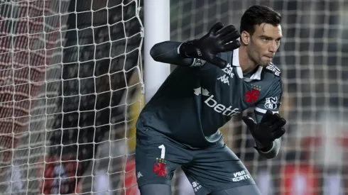 Léo Jardim em ação pelo Vasco. Foto: Jorge Rodrigues/AGIF