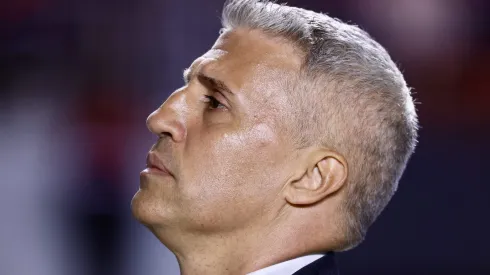 Hernán Crespo comenta possíveis saídas do São Paulo na janela de transferências.