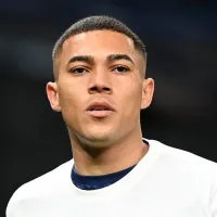 Carlos Vinícius para em Gabriel, mas é elogiado em Grêmio x Sport pelo torcedor: “Ele será titular”