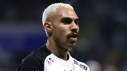 Matheuzinho durante partida entre Palmeiras e Corinthians, no Allianz Parque, pela Copa do Brasil.