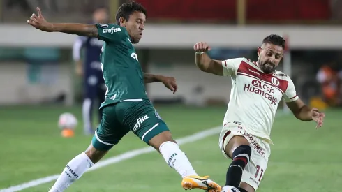 Universitario x Palmeiras se enfrentam pelas oitavas da Copa Libertadores. (Photo by Raul Sifuentes/Getty Images)