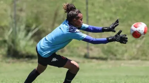 Belinha renovou contrato com o Vasco – Foto: Dikran Sahagian/Vasco
