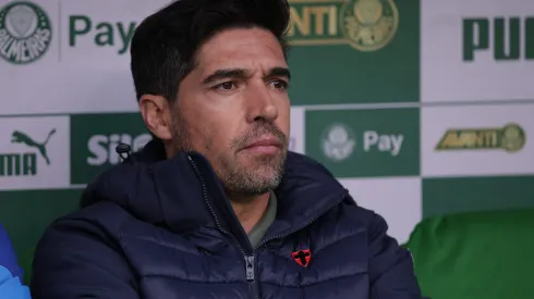 SP – SAO PAULO – 10/08/2025 – BRASILEIRO A 2025, PALMEIRAS X CEARA – Abel Ferreira tecnico do Palmeiras durante partida contra o Ceara no estadio Arena Allianz Parque pelo campeonato Brasileiro A 2025. Foto: Ettore Chiereguini/AGIF