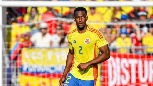 Carlos Cuesta em ação pela Seleção Colombiana – Foto: Reprodução/Instagram