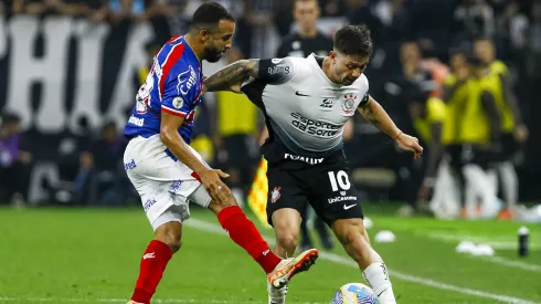 Corinthians x Bahia se enfrentam pelo Campeonato Brasileiro 2025. Foto: Marco Miatelo/AGIF