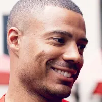 De La Cruz volta aos gramados e torcida do Flamengo se divide com retorno do uruguaio