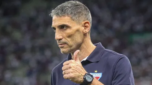 Vojvoda é a opção menos provável no Santos.