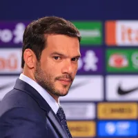 Samir Xaud revela que pediu reunião com a Nike e cancelou produção da camisa vermelha da Seleção Brasileira: “Não gostei”